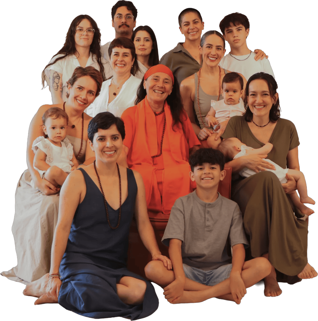 Mataji Shivā con madres, padres e hijos de la comunidad