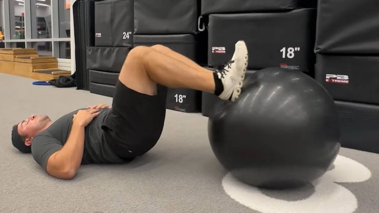 Physioball Hamstring Curl