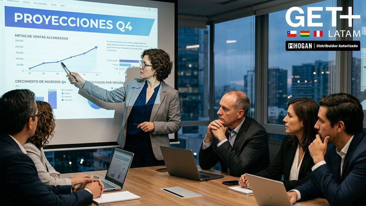Un equipo ejecutivo revisa las proyecciones para cumplir sus metas en el último período del año