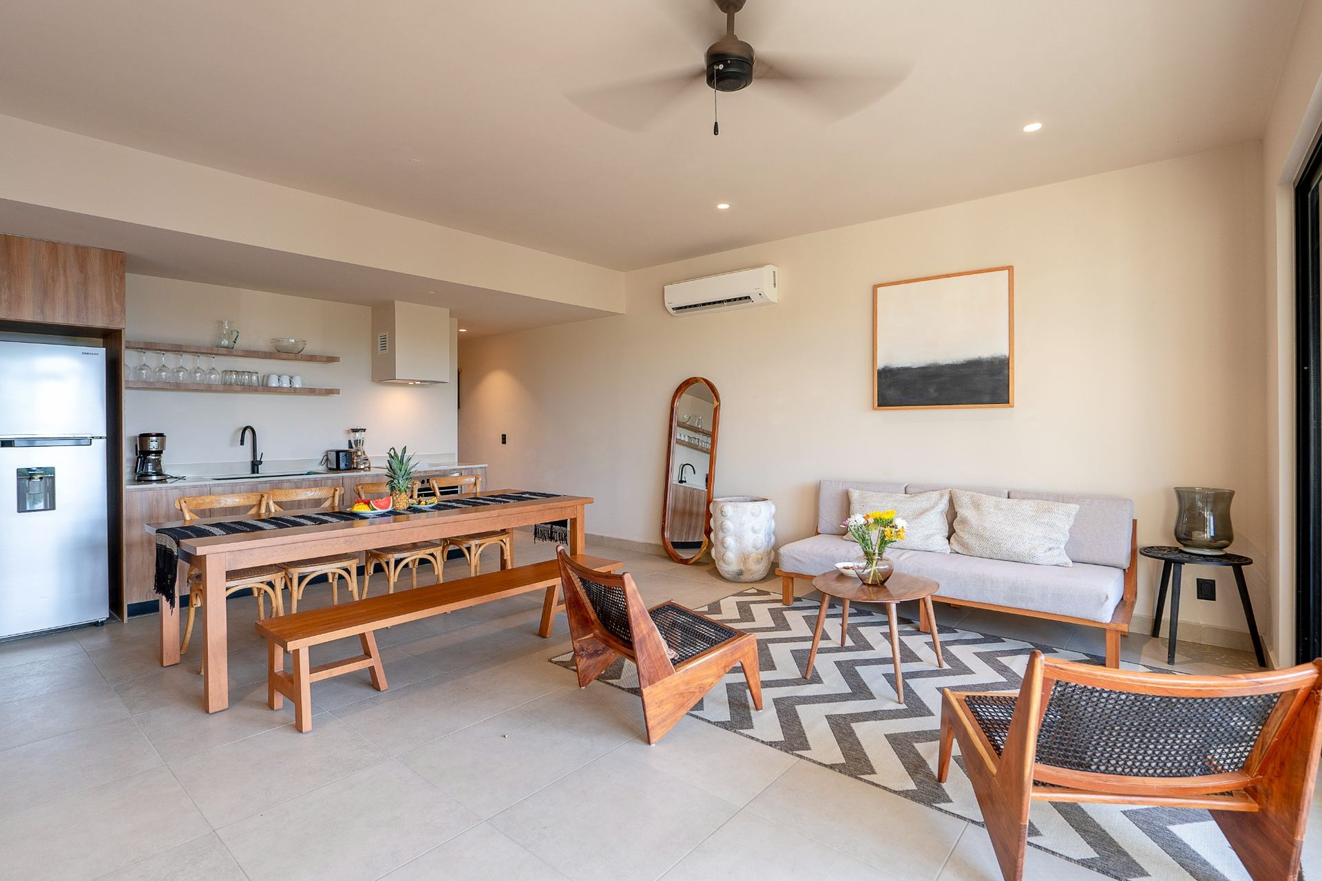 Urban Temple apartment photo