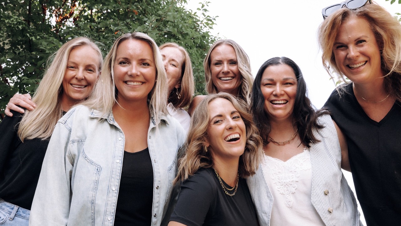 Premium Women's Group Coaching