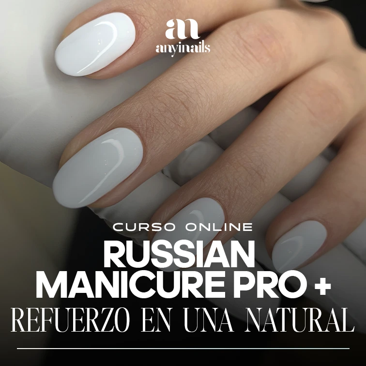 Russian Manicure Pro más Refuerzo en una Uña Natural