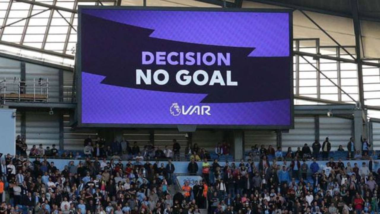 Var Center VAR, Technology, and the Sporting Experience