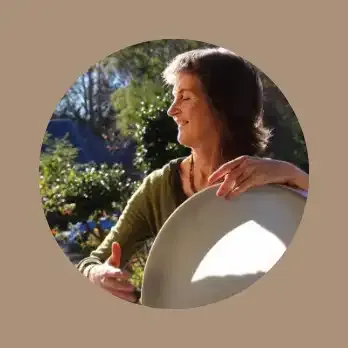 Lynne Bowman testimonial for Krista Holland's Frame Drumming Academy width="348" height="348"px