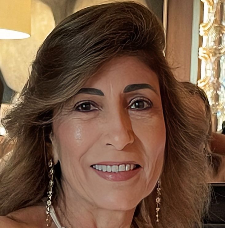 Mary G Arias