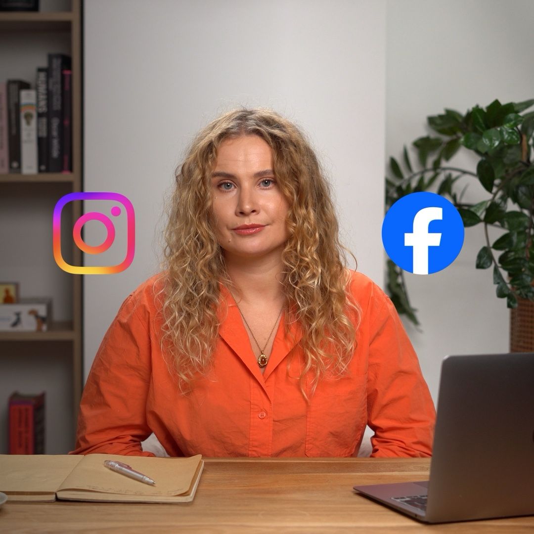 Victoria teaching the foundations of Facebook and Instagram advertising