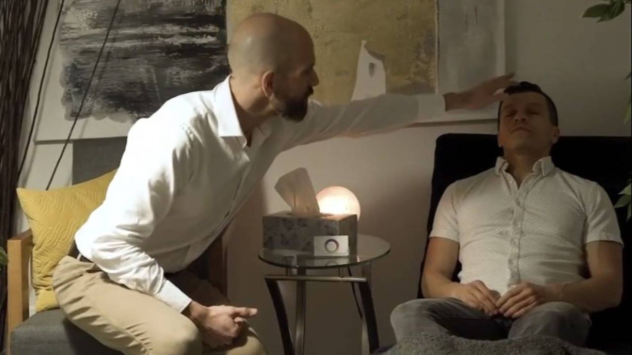 Hypno-Guide: des solutions naturelles pour le TDAH et la dépression. logo