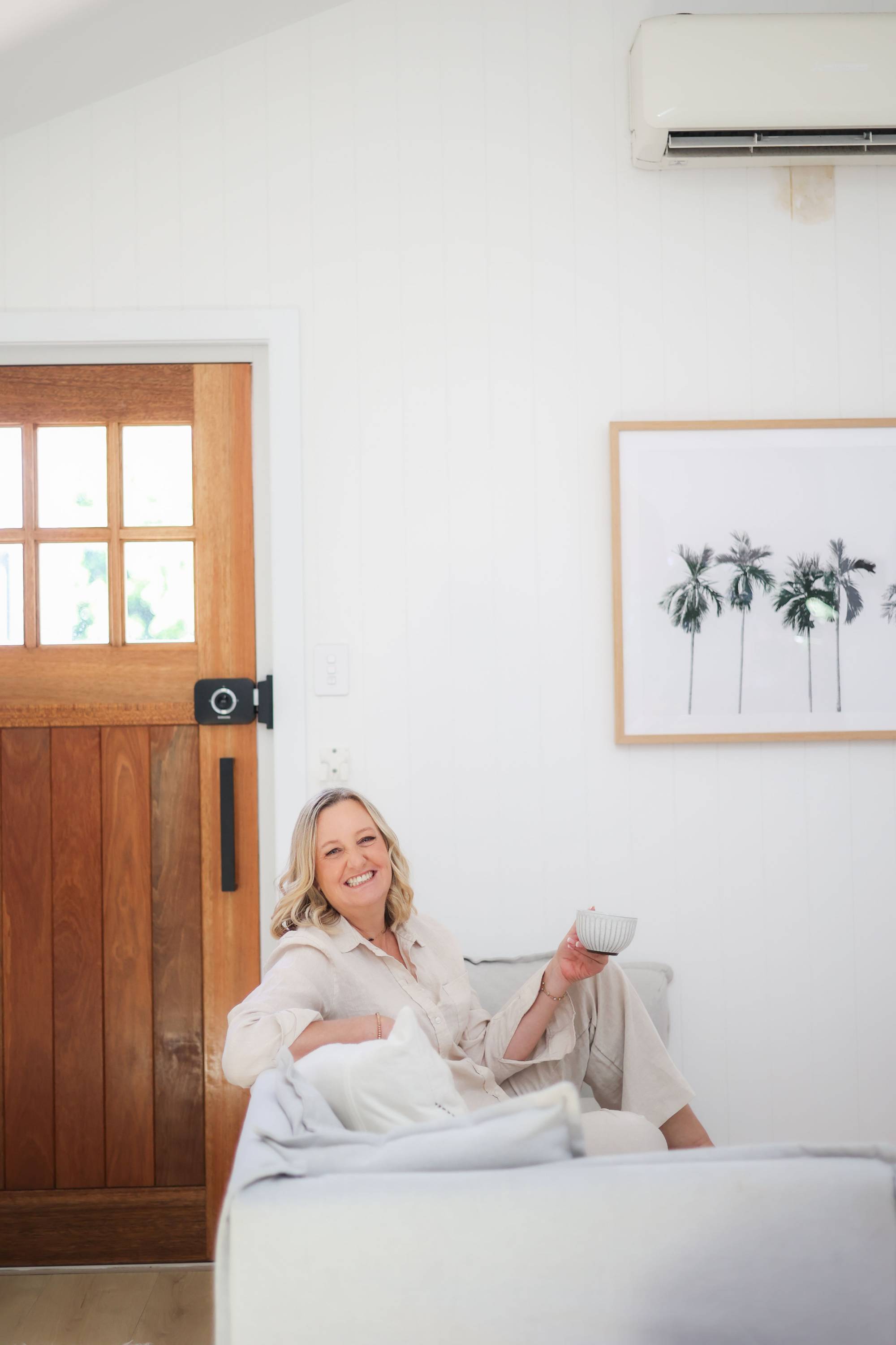 Leigh Duncan at home