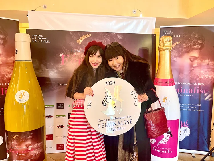 Feminalise with Sanja wine artist