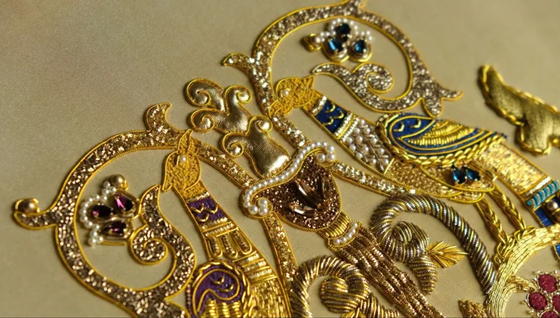 Ornate goldwork embroidery with pearls and jewels, Big Goldwork Embroidery course by Valeria Fic School of Couture