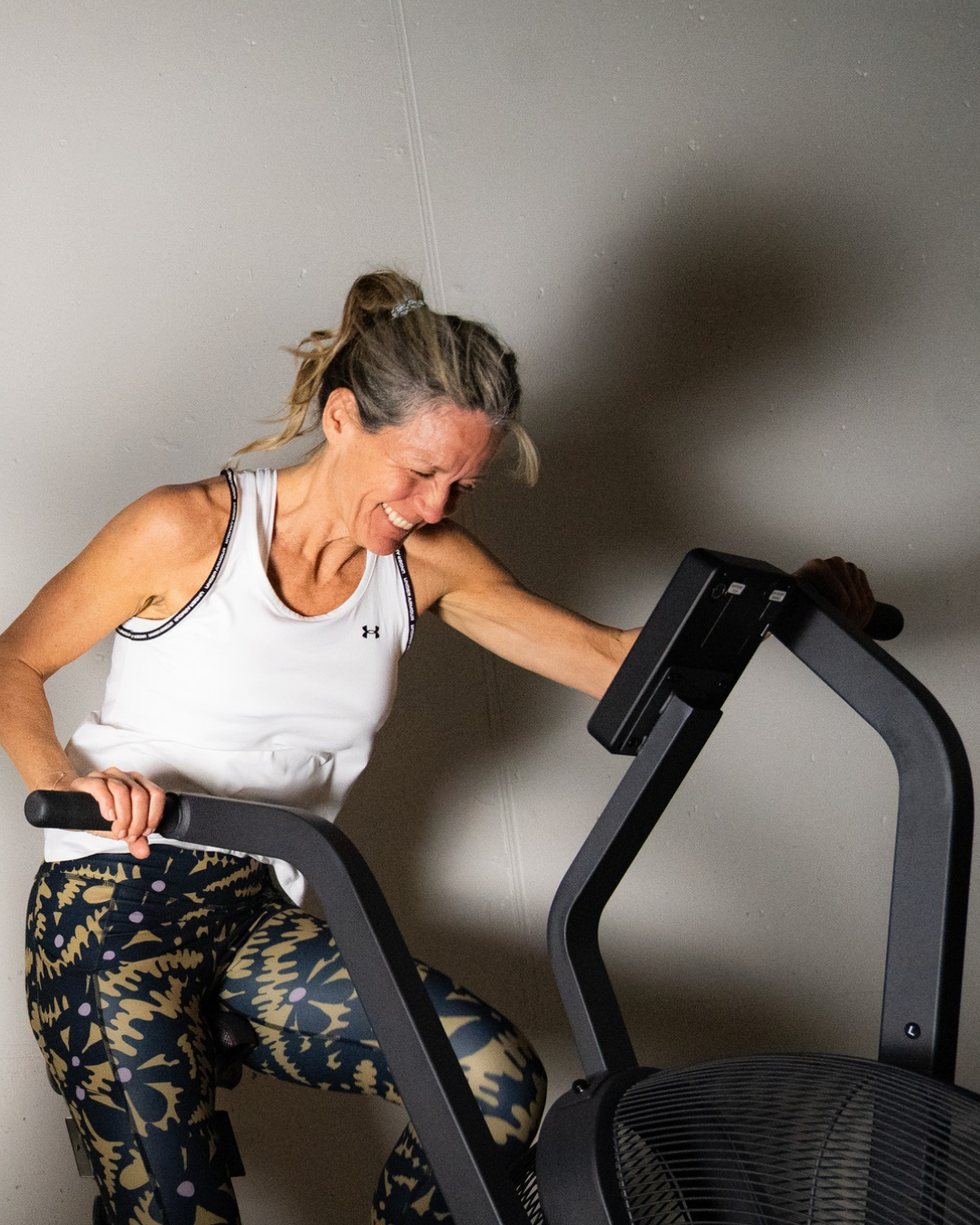 40+ woman restarting fitness at home – RECHARGE training method