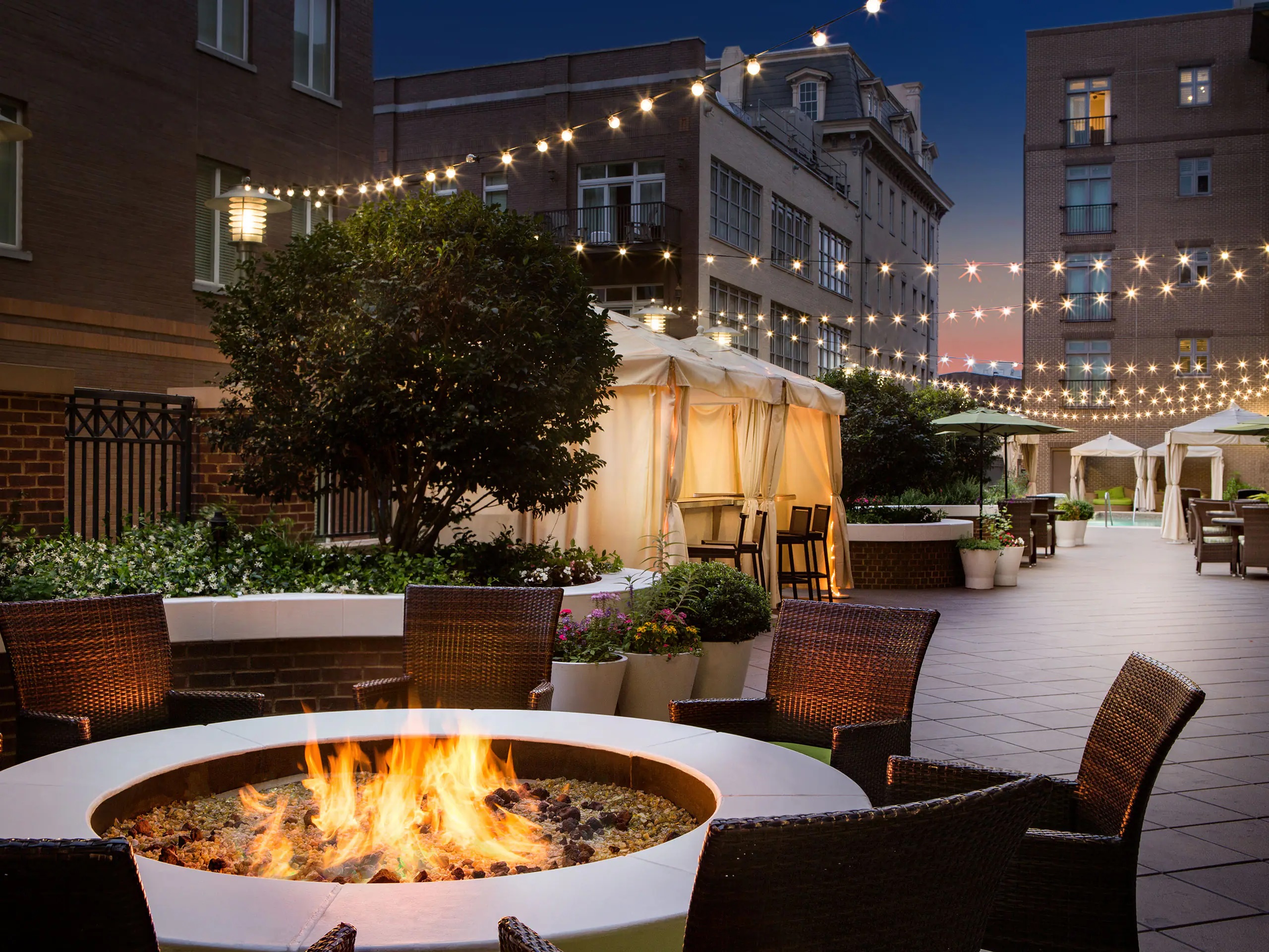 Courtyard fire pit