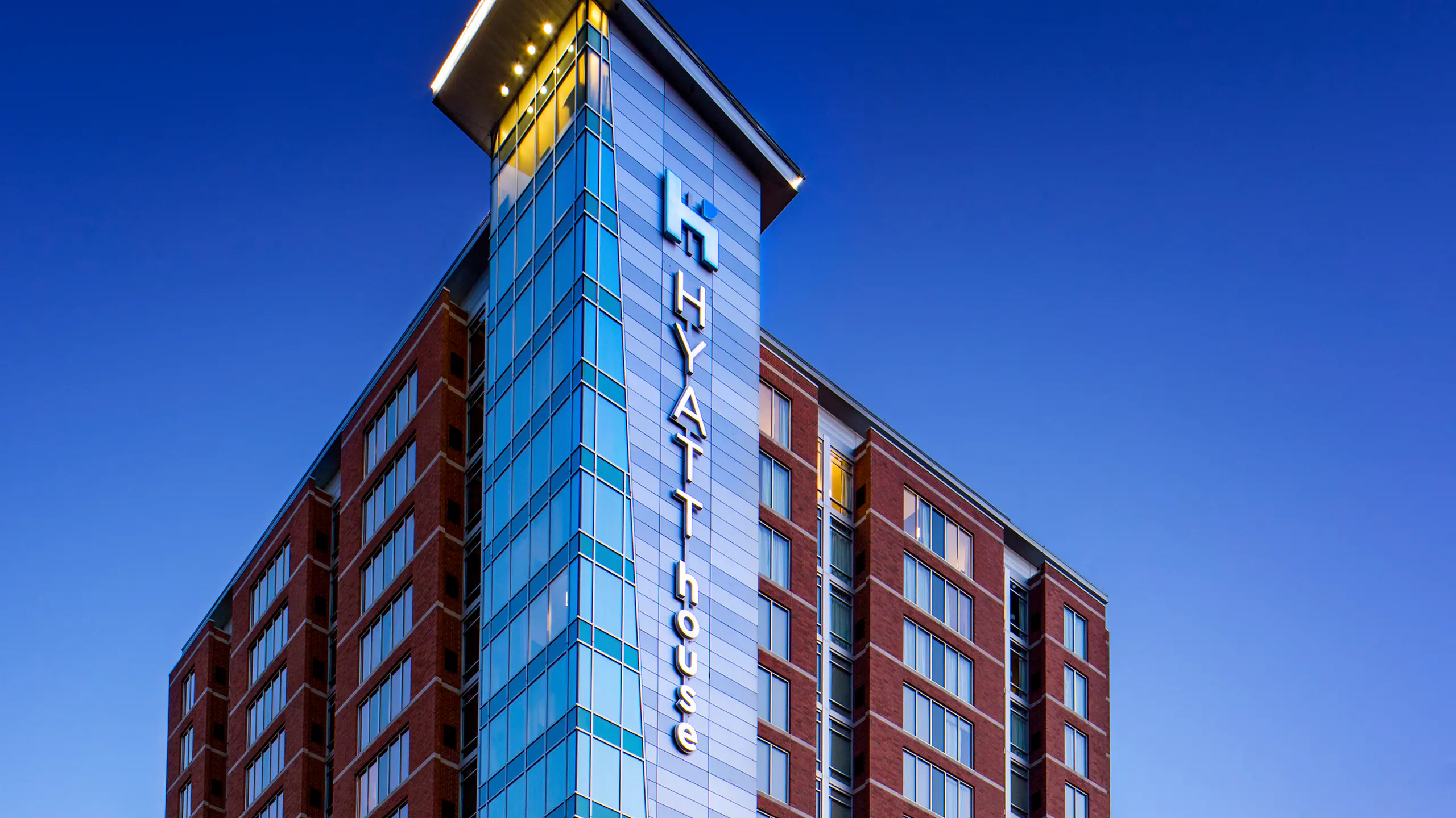 Hyatt House Charlotte/Center City exterior