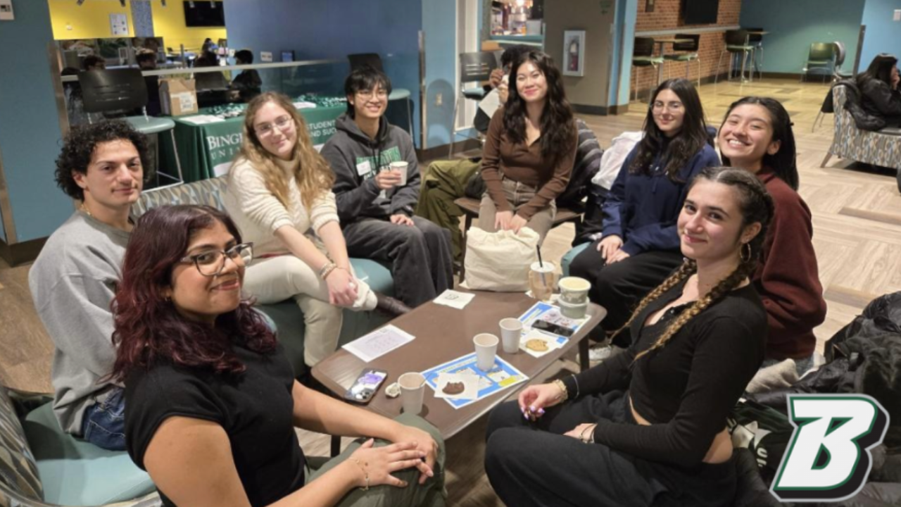 Binghamton University transfer students participating in a National Transfer Student Week activity