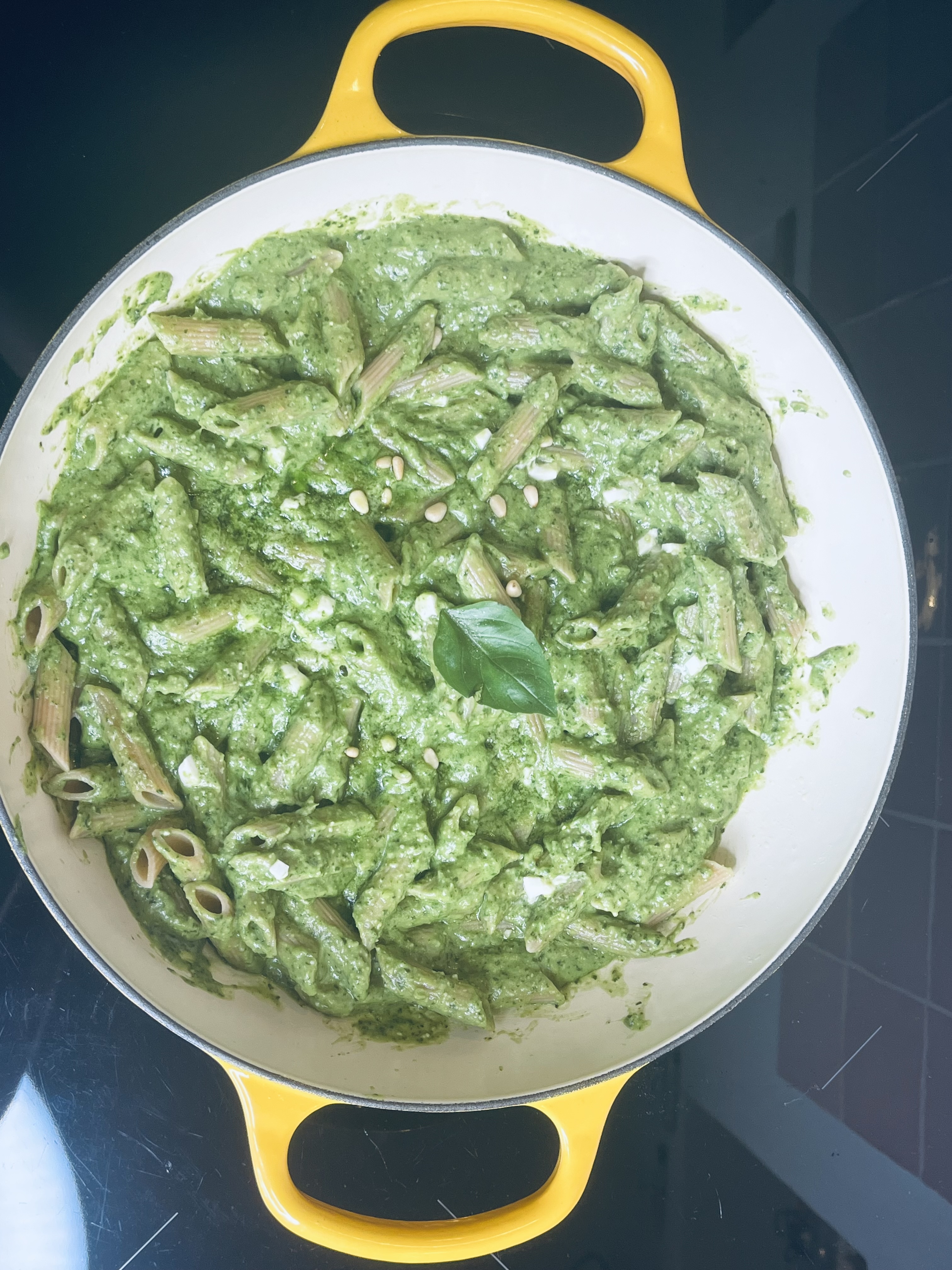 Pasta pesto met limabonen