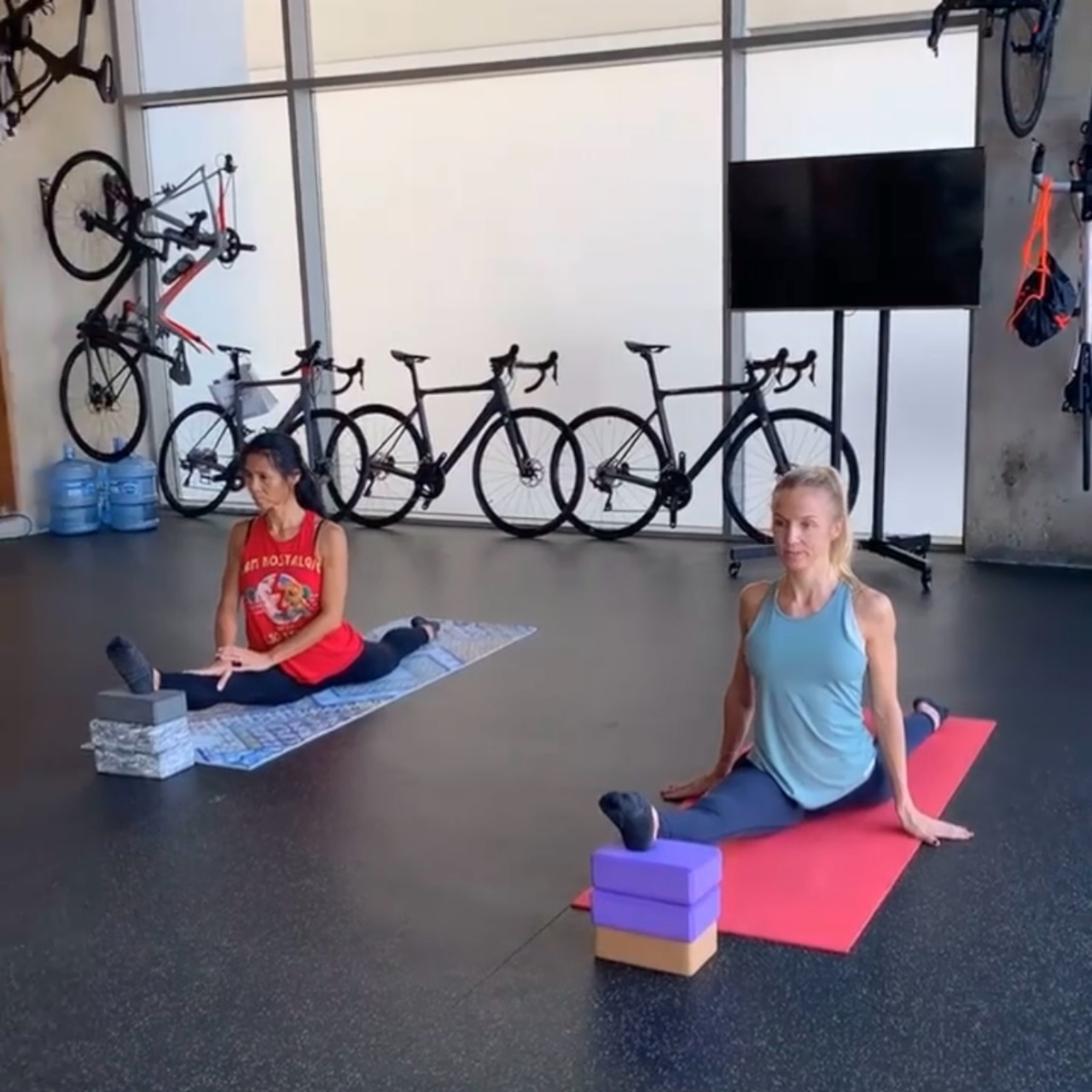 Jess P. in an oversplit after training