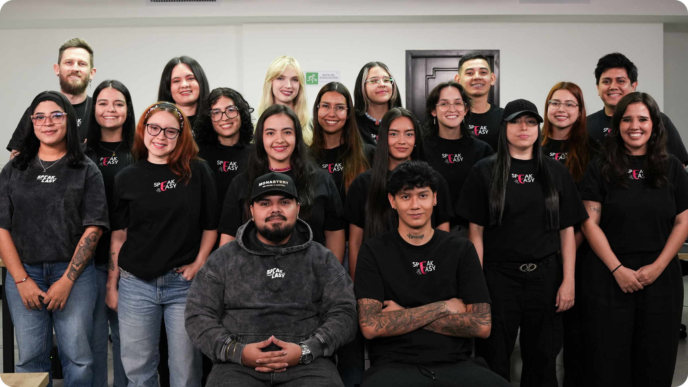 Equipo de Speak Easy
