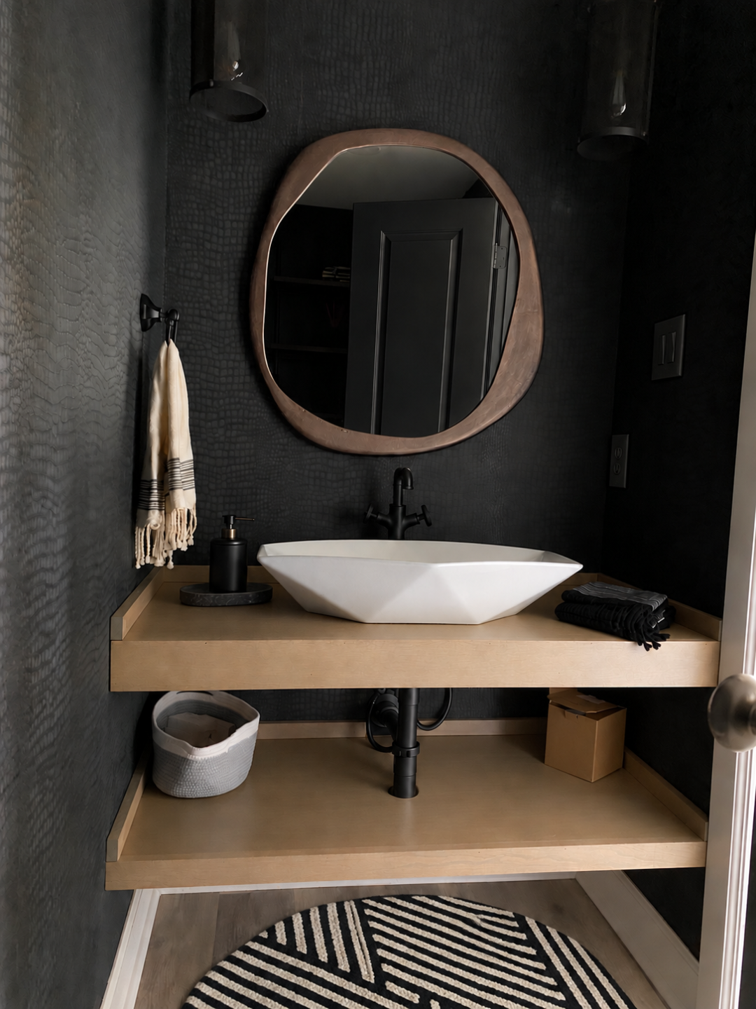 Modern Powder Room designed by Natasha Shamdasani of Taashki Studio Interiors Houston