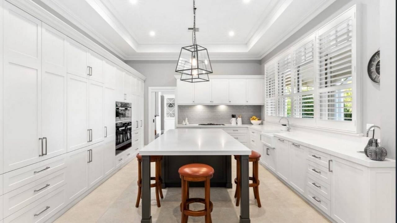 How to use Dulux Rampart