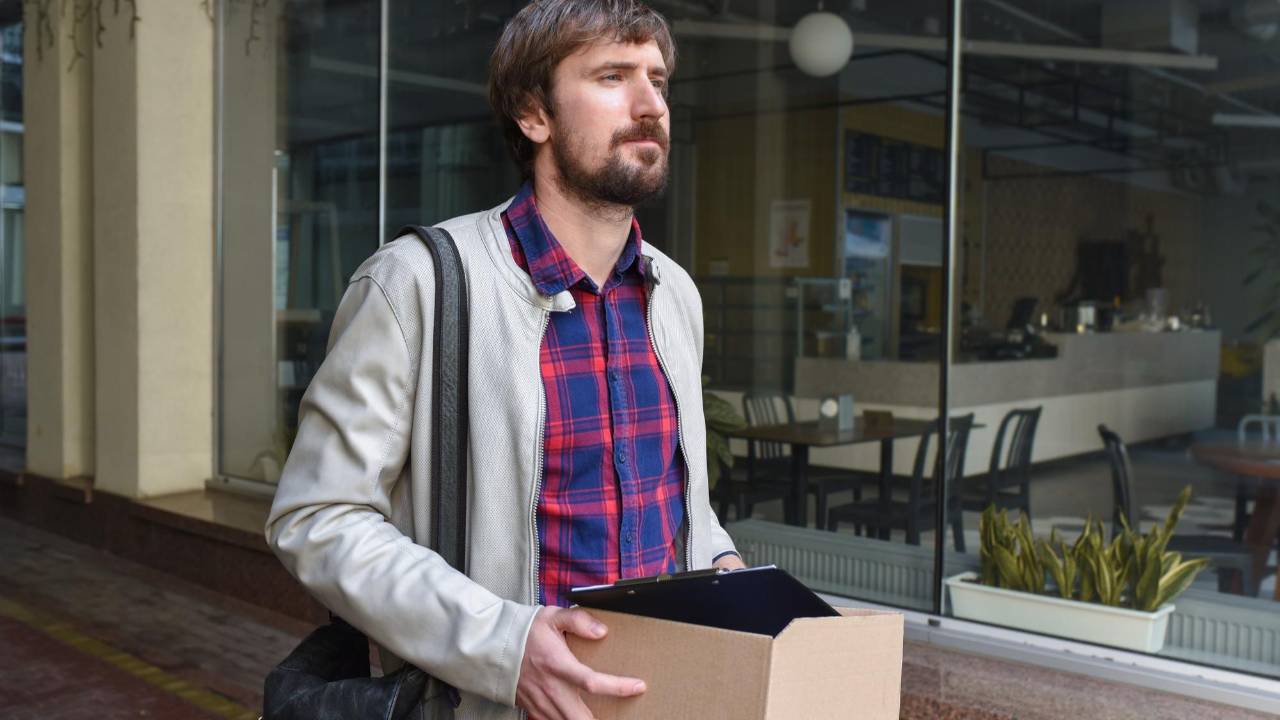 High-performing employee leaving because of difficult workplace conditions