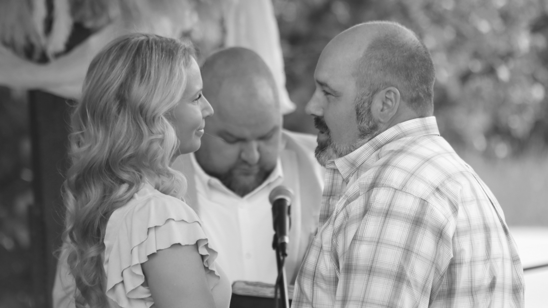 Chef Tiesha Taylor-Junius and husband Lindsay on their wedding day