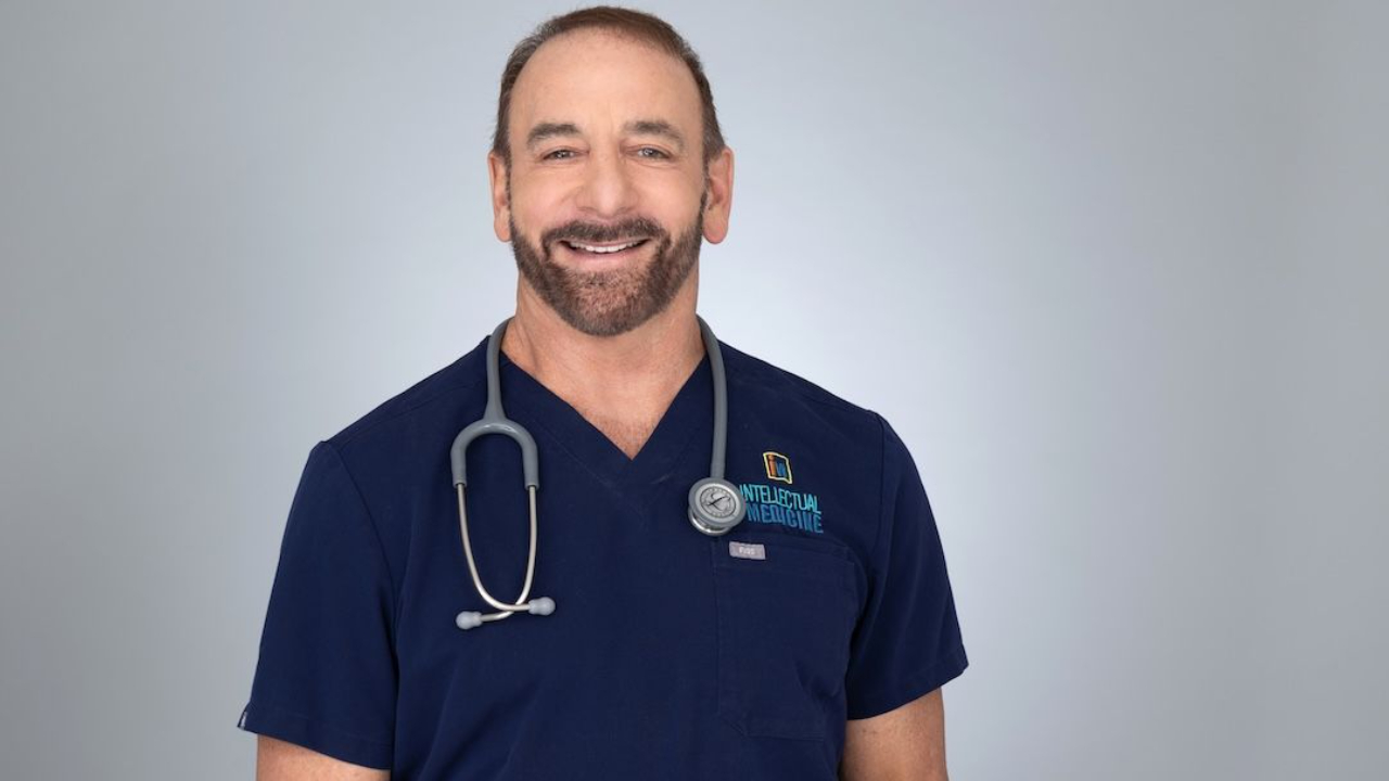 Dr. Stephen Petteruti physician at Intellectual Medicine specializing in men’s health and prostate care