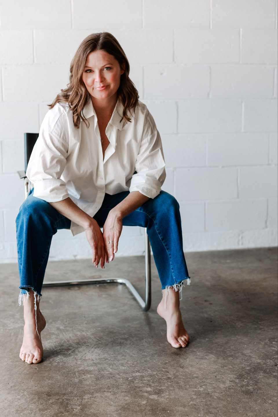 Lead with confidence and authenticity. Caroline Brown helps women embody their truth, expand their impact, and rise as aligned, conscious leaders.