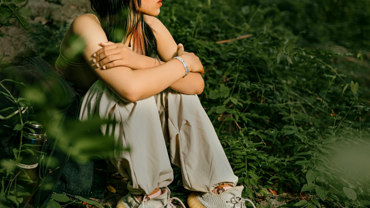 people pleasing fawn response somatic healing therapy