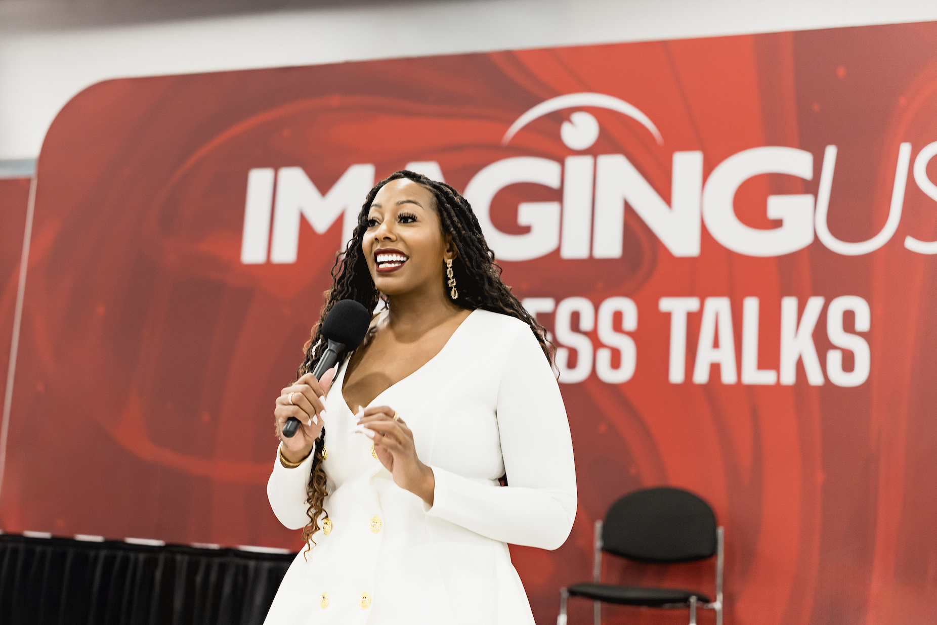 Michelle on the ImaginUS stage