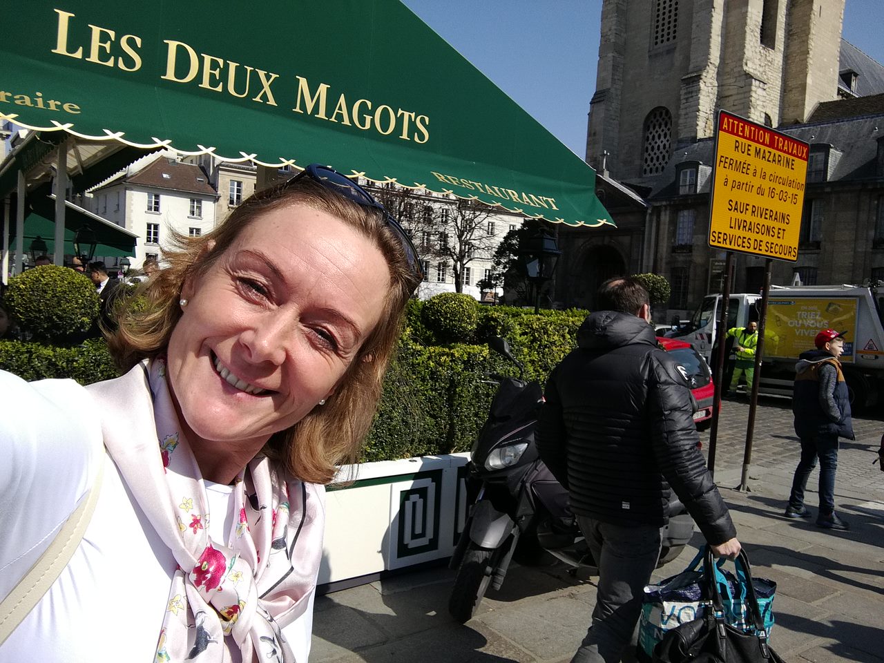 Anikó, a ziZZent franciatanár Párizsban