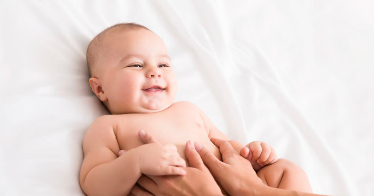 Corso massaggio neonato: tecniche per rilassamento e benessere