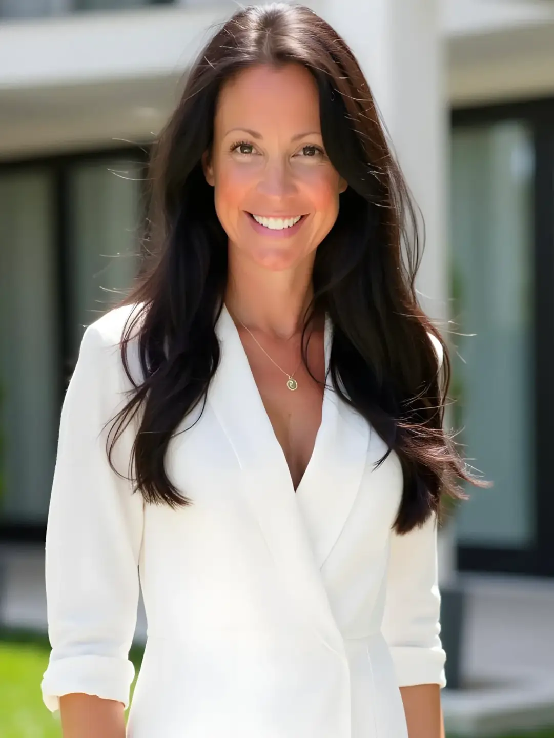  Meghan Corso Founder of the Dream Morning  Creator of The Pivot & The Identity Shift