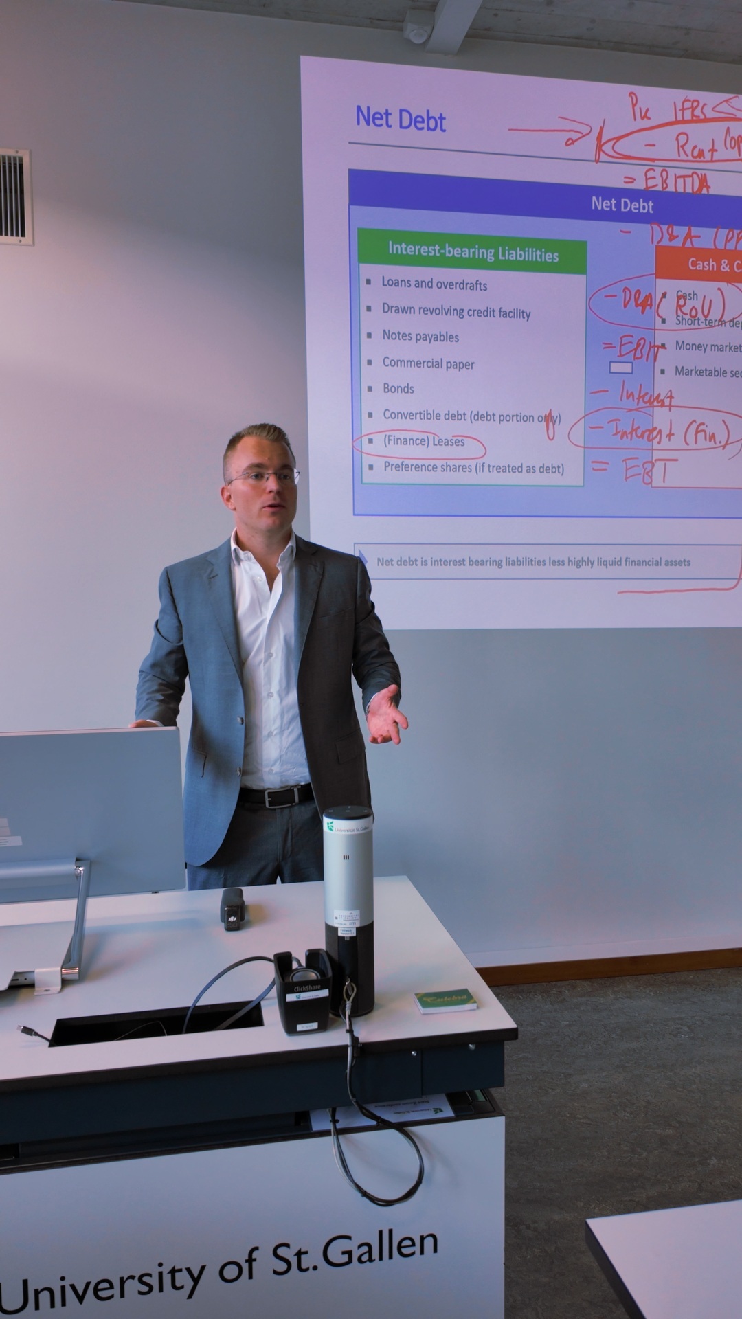 Nico teaching at HSG