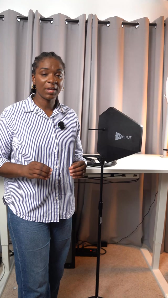 Tobi Mark demonstrating RF Venue equipment