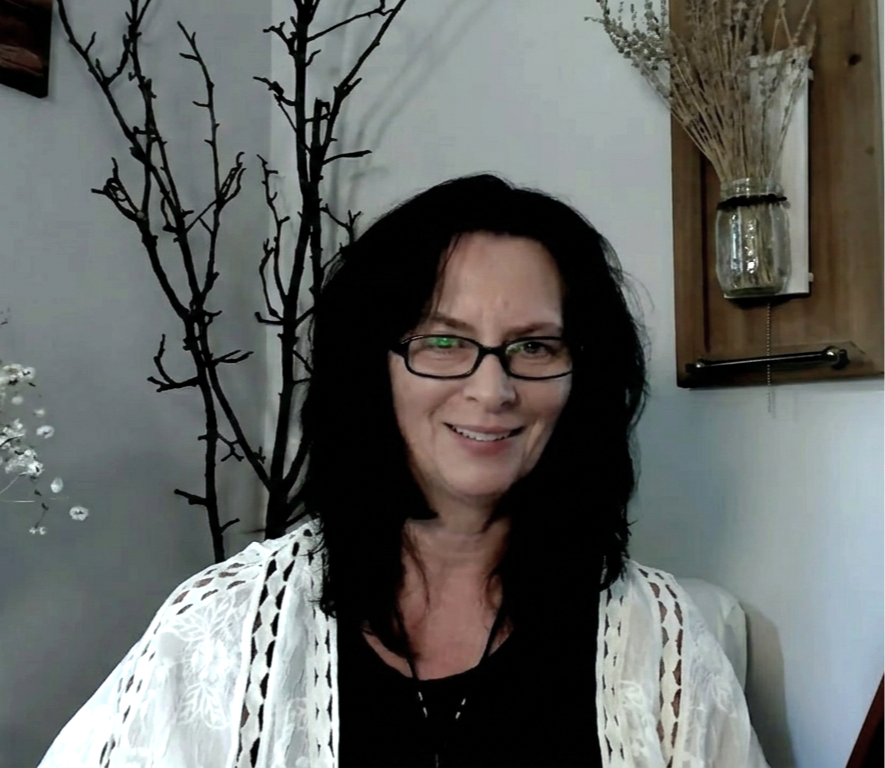 Iwona Gerner, MA, LCPC, smiling