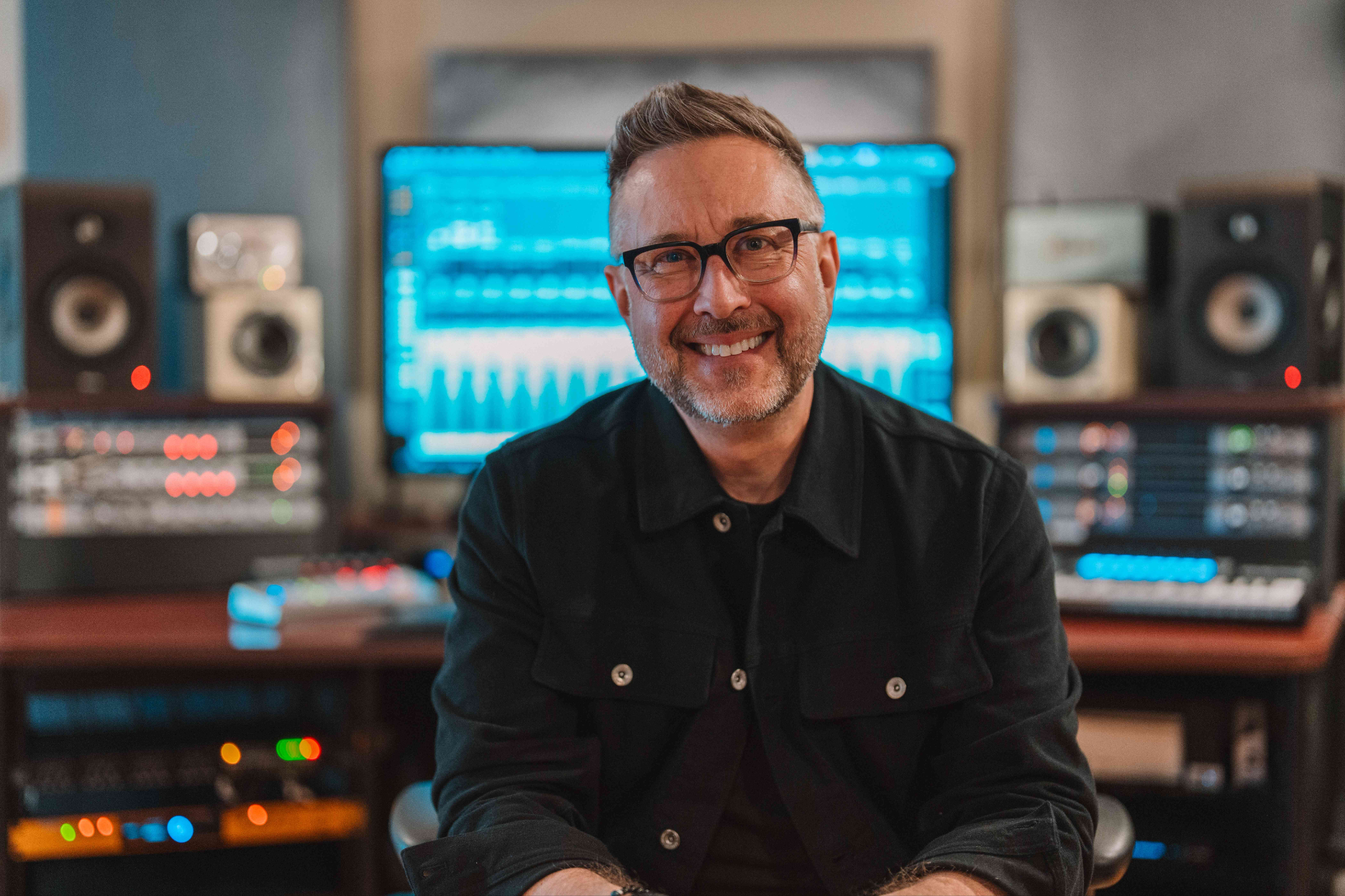Lee Turner-Producer, Touring Mulit-Instrumentalist