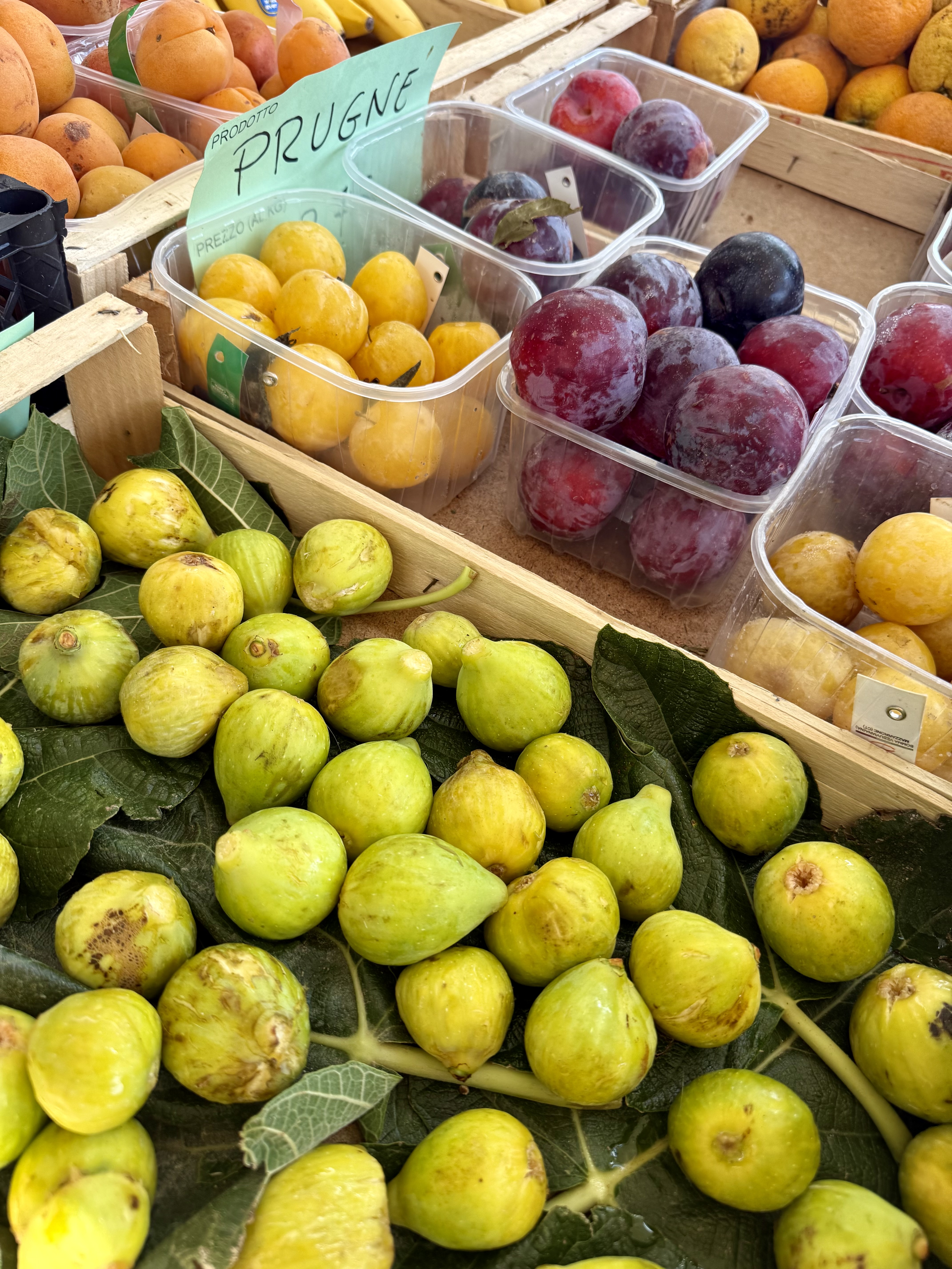 Frukt og grønnsaker på markedet
