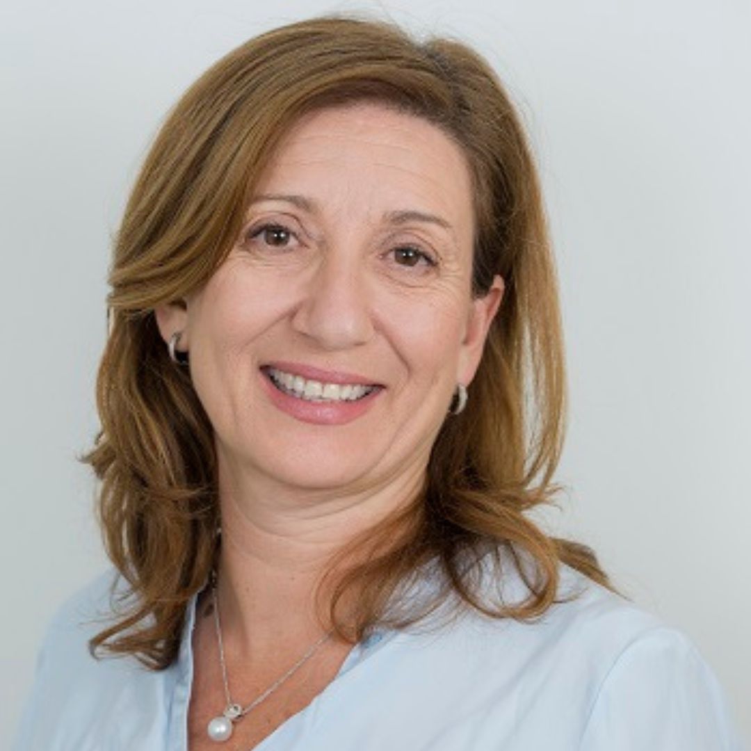 Portrait of Jacqui Attard, business coach.