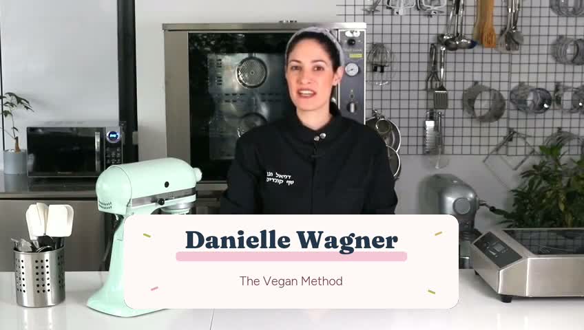 Danielle introducing the chocolate workshop