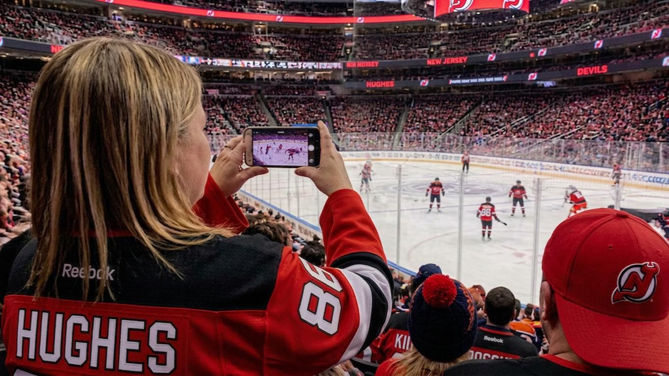 sports social media
