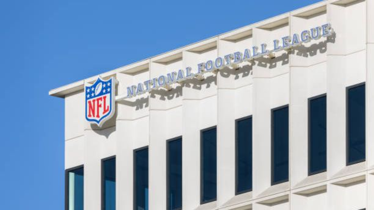 marketing in the NFL/ NFL Cause-Related Marketing