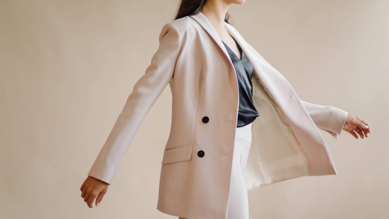 business casual capsule wardrobe