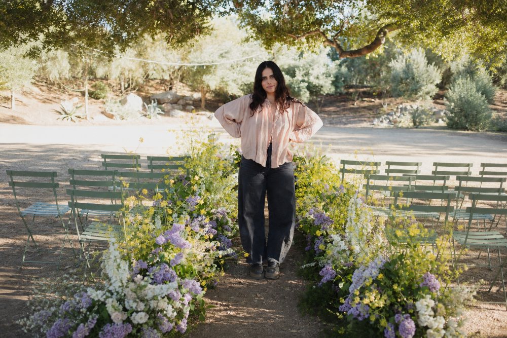 Siren Floral overgrowth wedding installations course