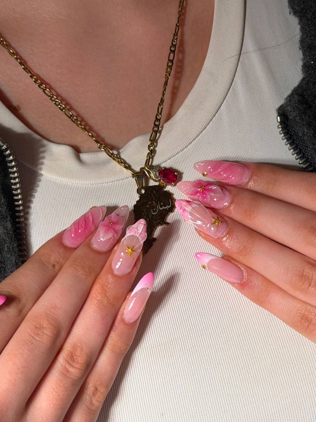 Student nail set