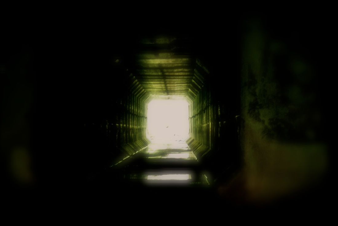 A tunnel under Highway 61