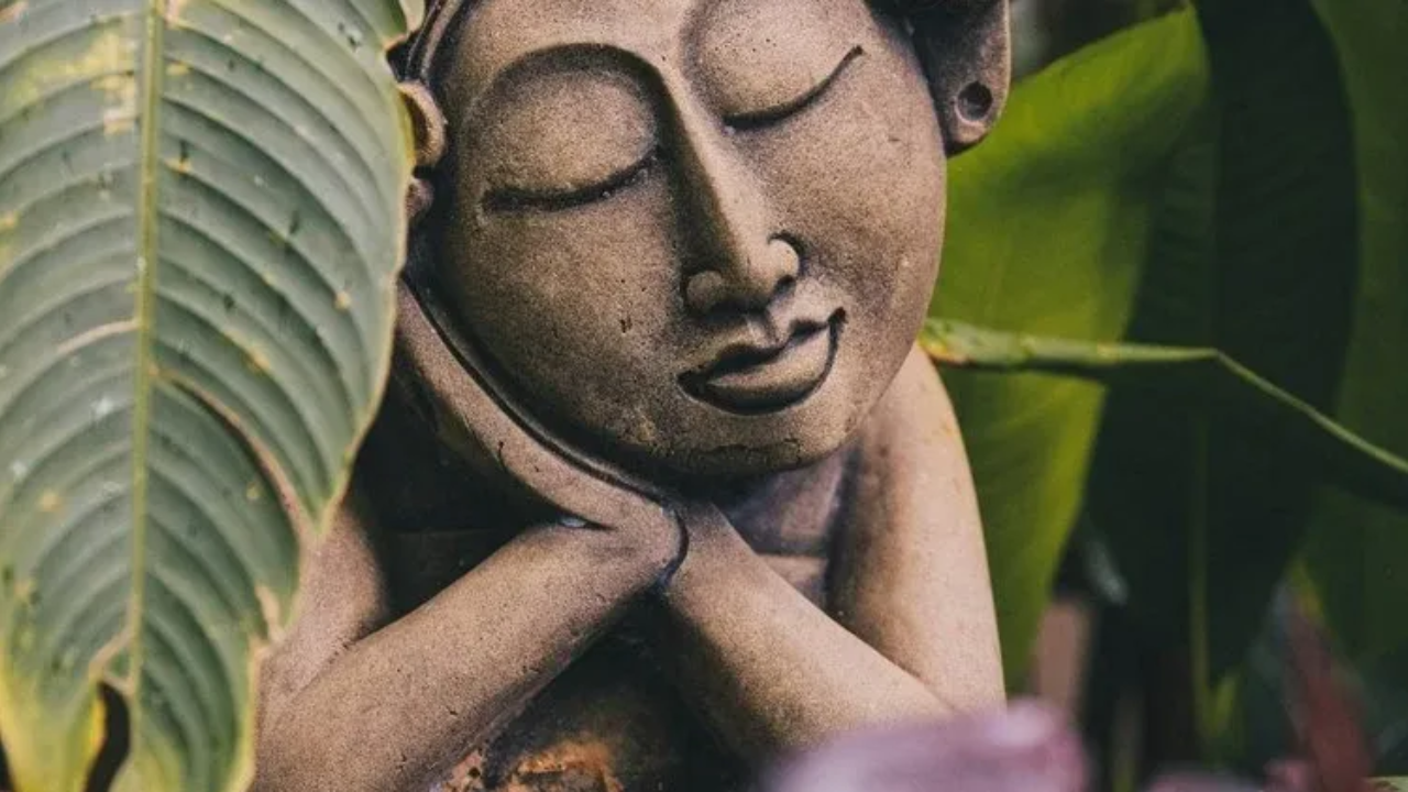 statue in meditation