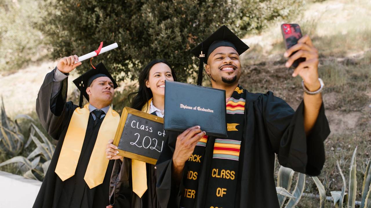Should You Take a Break Before Grad School?