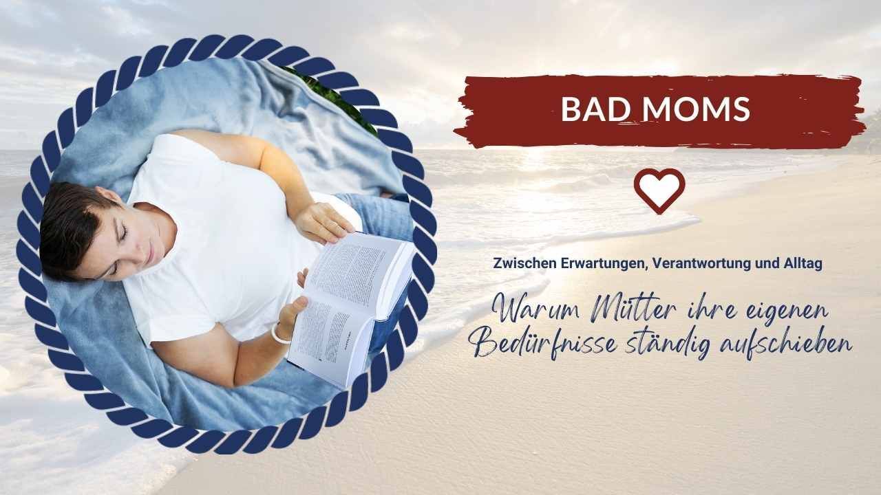 Mutter sitzt erschöpft am Küchentisch und reflektiert darüber, warum sie ihre eigenen Bedürfnisse im Mama-Alltag ständig zurückstellt.