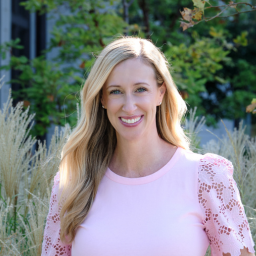 Portrait of Dr. Alana