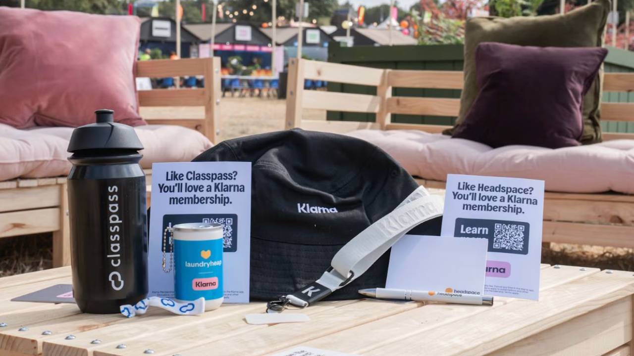 image of Karna representative subscriptions on a picnic table